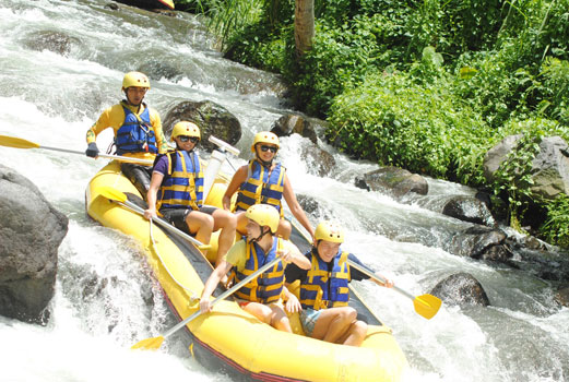 alam-rafting-action003.jpg